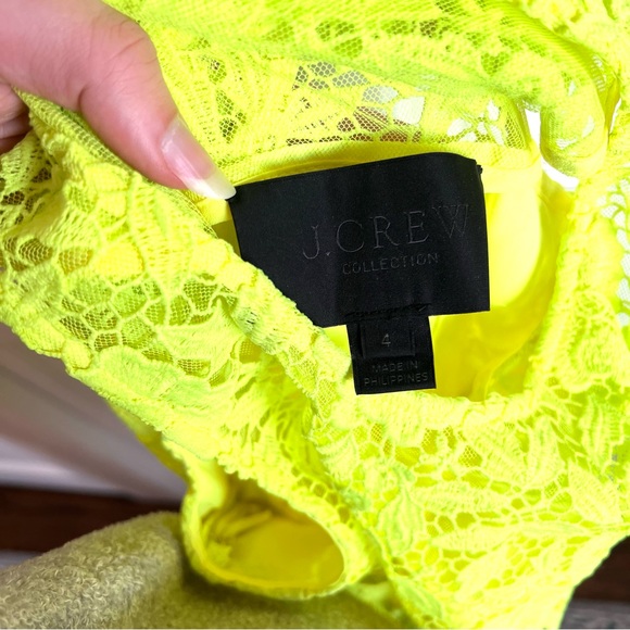 Electric yellow lace dress - Picture 4 of 4